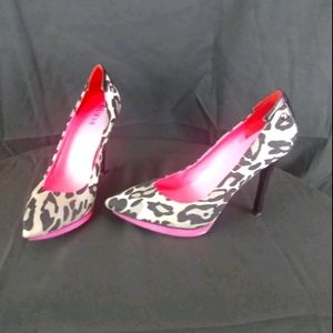 Guess Leopard Print Heel Pumps